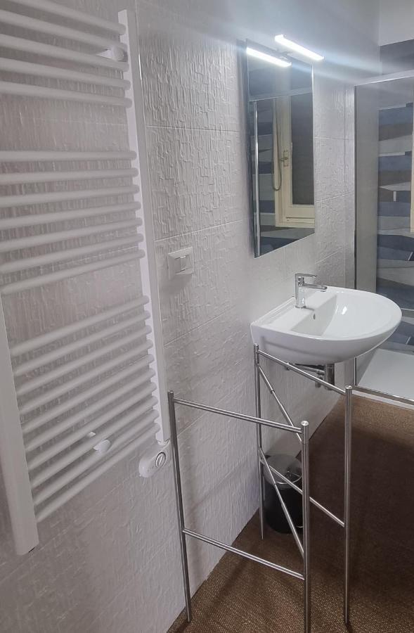 Matera Like Home - Rooms - Via Del Corso Екстер'єр фото
